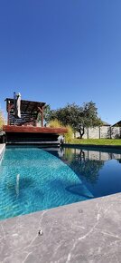 Nadštandardný dom s BAZÉNOM Zlaté Moravce - 6