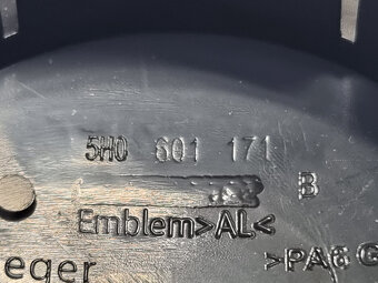 Stredové krytky pukličky VW 3D Nový model 5H0601171 - 6