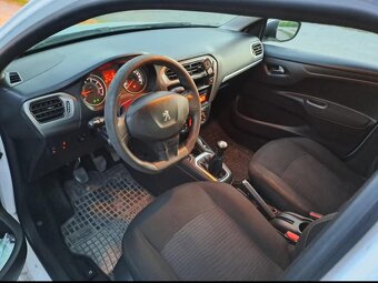 Peugeot 301 - 6