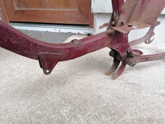 Predám rám so zadnou vidlicou na Jawa 555 - 6