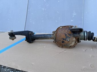 pajero 1 rozpredam diely predný diferenciál - 6