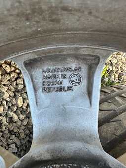 Škoda elektróny r15 5x100 - 6