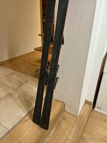 Salomon 160cm, zachovalé staršie zjazdové lyže - 6