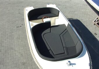 Motorový čln, loď Orion 500 SunDeck - 6