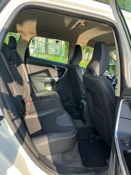 Volvo XC60, D4, 120kW - 6