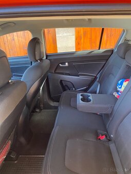Kia Sportage 1.6 gdi - 6