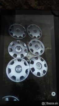 Kusovky 1 ks po kuse puklice kryty. Kolies R13 R14 R15 R16 - 6