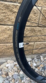 Predám karbónový bike Giant Defy Advanced 3 + wattmetre - 6