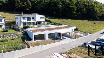 Na predaj moderný 5i bungalov so zelenou strechou, Trenčín - - 6