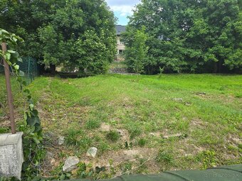 Momentálne najlepší stavebný pozemok končiaci regul potokom - 6