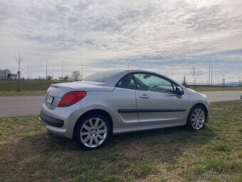 Peugeot 207 CC - 6