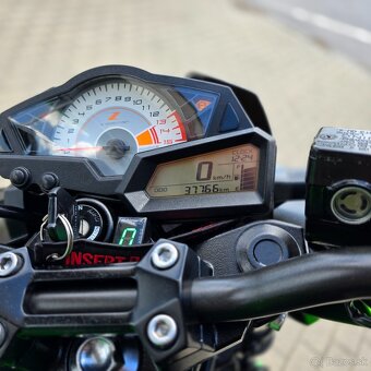 Kawasaki Z300 ABS - 6