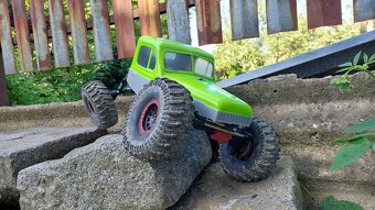 Poizd T3V1 RC crawler - 6