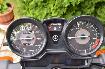 Yamaha YBR 125 - 6