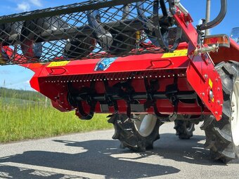 Zakladač trávnika / spatna freza za traktor - 6