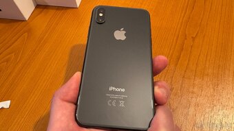 Predám Apple iPhone XS 64GB v skvelom stave - 6