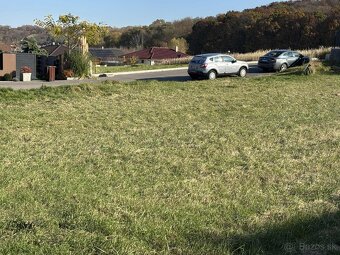 Predáme krásny pozemok na stavbu RD s IS na pozemku Nitra - 6
