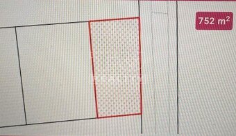 EXKLUZÍVNE NA PREDAJ ROVINATÝ STAVEBNÝ POZEMOK (752 m2),... - 6