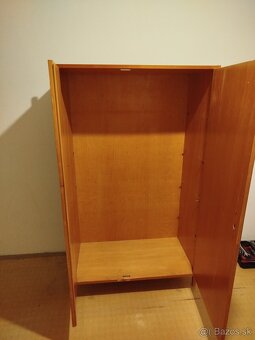 STARŠIA SKRIŇA, PERIŇÁK, LUSTER - 6