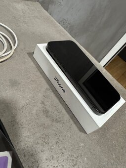 iPhone 15pro 256gb - 6