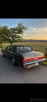 Lincoln Towncar - 6