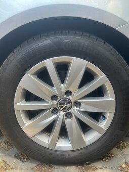 Predám Passat B7,rv 2014, 1.6 TDI,77kw,manuál - 6