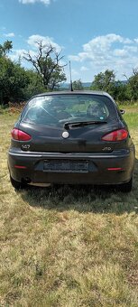 Alfa Romeo 147 - 6