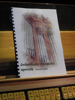 Jednoduchý liturgický spevník - Komplet - 6