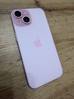 iPhone 15 128 GB ružový - 6