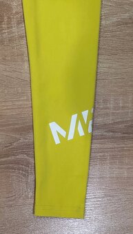 Dámske žlté legíny MyProtein - 6