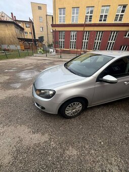 Volkswagen Golf 6 - 6