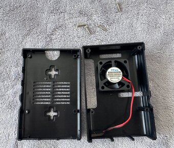 Raspberry Pi obal s ventilátorom - 6