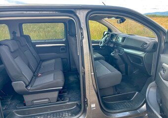 Prenajom 9-miestne Toyota ProAce Verso - 6