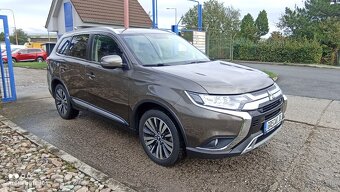 MITSUBISHI  OUTLANDER  2,0   MIVEC  2WD   CVT - 6