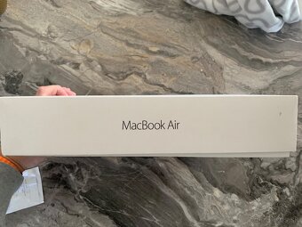 Apple MacBook Air 13” 2015 intel Core i-5 8GB RAM 128 GB SSD - 6