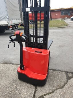 Elektrický ručný vysokozdvižný vozík - 6