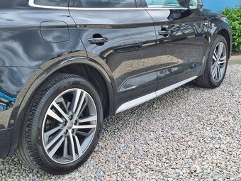 Audi Q5 2,0TFSi S Line MAX VÝBAVA - 6