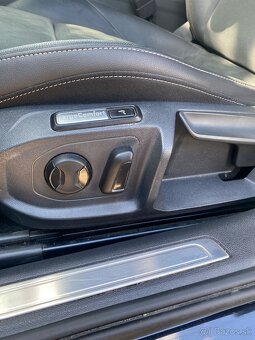 Predám Volskwagen Arteon 2.0 TDi 3x r-line Virtual - 6