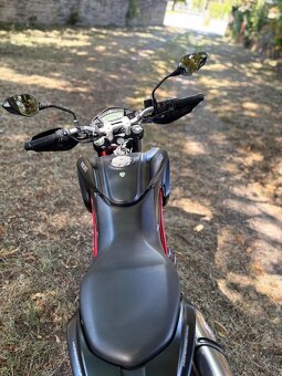 Ducati Hypermotard - 6