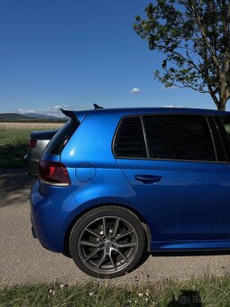 Volkswagen Golf 6R - 6