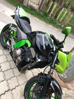 Kawasaki Z750 - 6