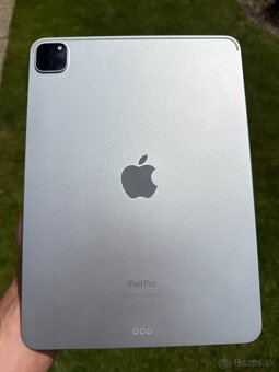 Apple iPad Pro 128 GB 4.gen 11-palcový - 6