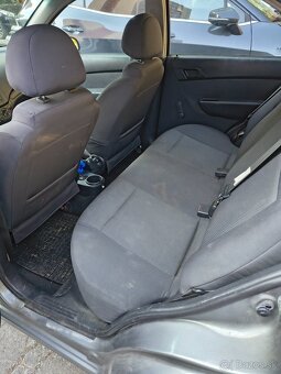 Chevrolet Aveo 1.4 benzín 2009 rok výroby NOVÉ STK A EK - 6