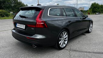 Volvo V60 T4 Momentum Pro A/T - 6