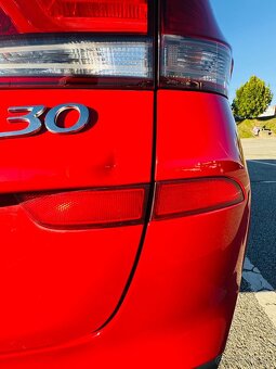 Predam Hyundai i30CW koni mild hybrid 117kw - 6