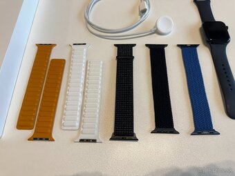 Apple Watch SE 2. generace GPS 44mm - 6