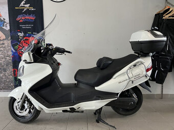 Suzuki AN650A Burgman Executive - 6
