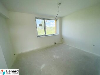 PREŠOV-3 IZBOVÝ BYT, NOVOSTAVBA, 85 m2,SOLIVAR.,UL. ZLATOBAN - 6