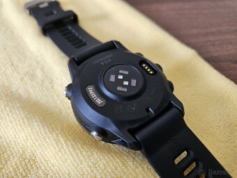 Predám Garmin Forerunner 955 – TOP stav
- 6