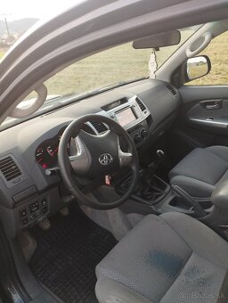 Toyota Hilux 2.5D-4D 4x4,106kw,Odpočet DPH - 6